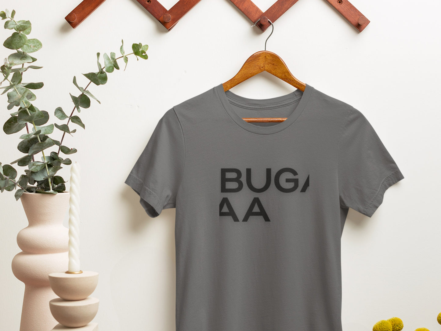 BUGAA T-Shirt