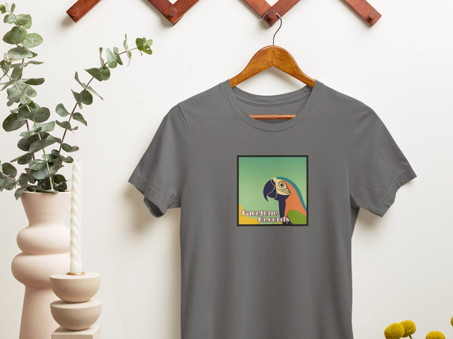 Facetone Records, Parrot T-Shirt