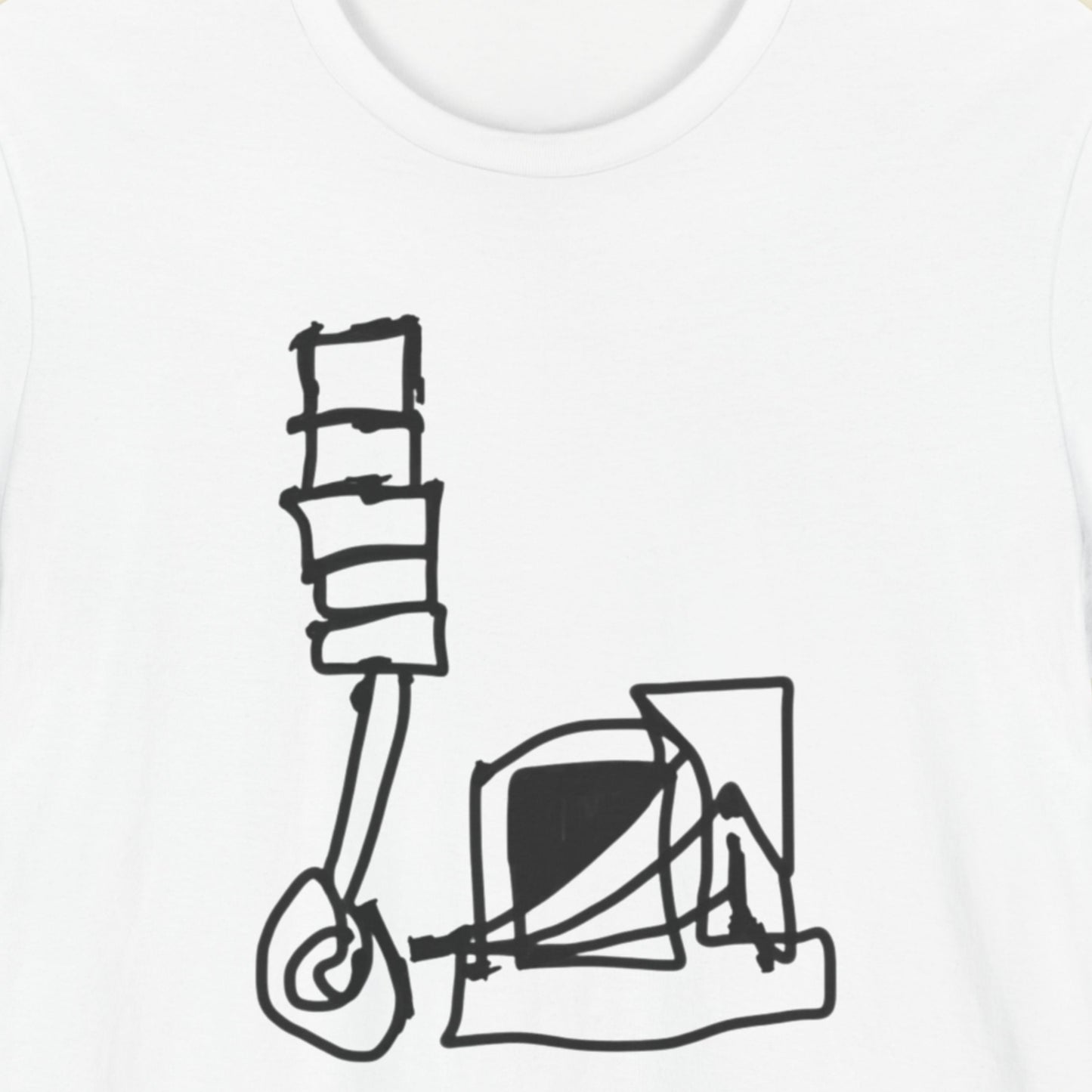 White t-shirt t-shirt with an abstract line drawing.